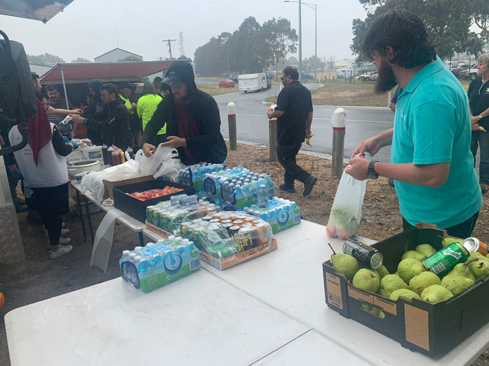 We provided fresh food relief to bushfire victims